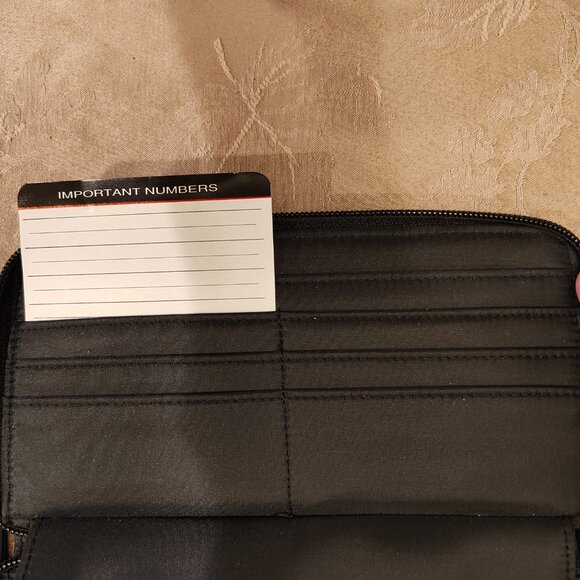 Mundi Zip Around Wallet with Chained ID Holder, New With Tags! - Picture 7 of 9